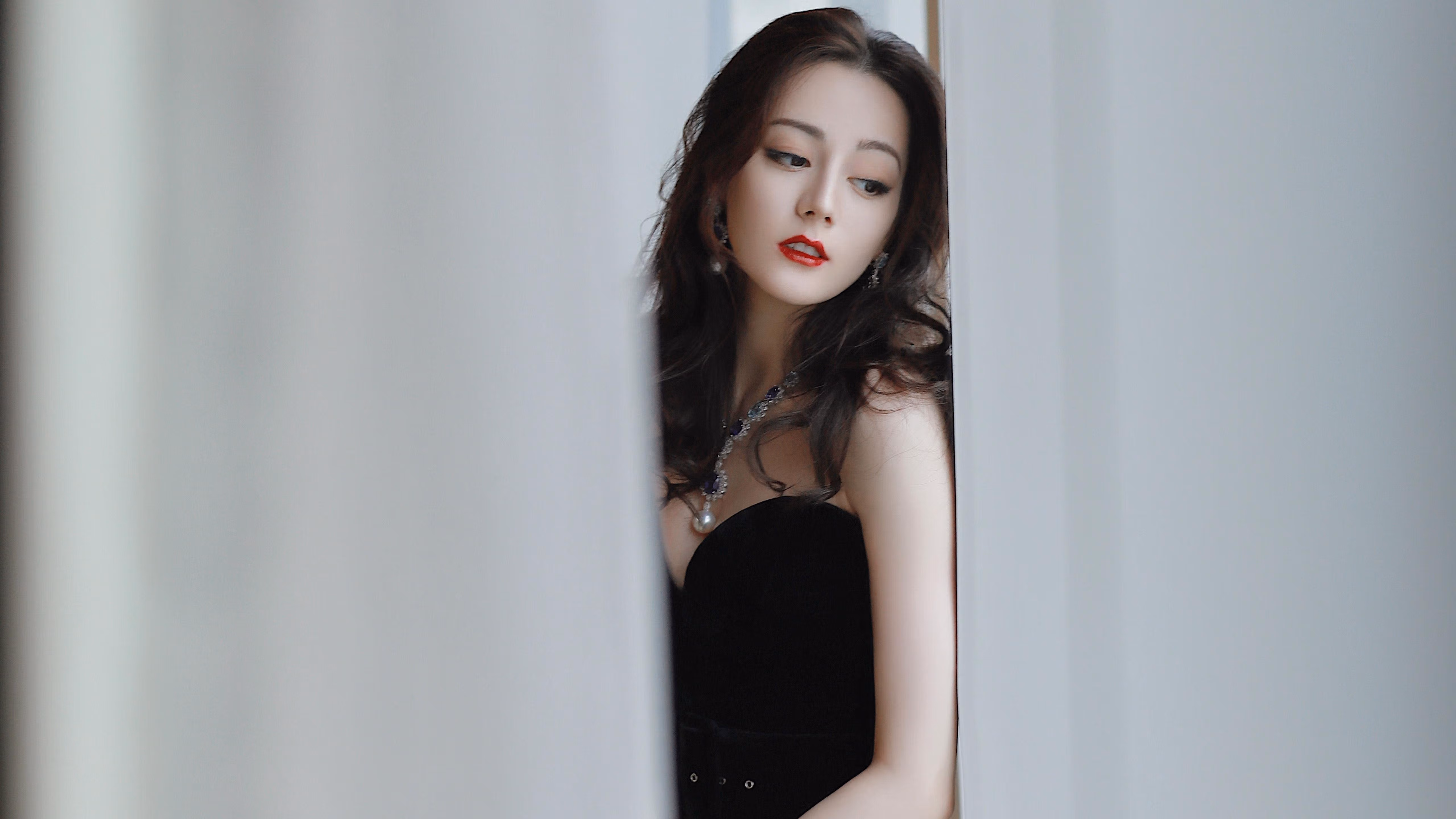 kaiyun-战术层次分明，球探深度解析激烈对抗，球探啥意思